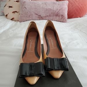 Jeffrey Campbell Nude Patent Leather Pumps Size 9